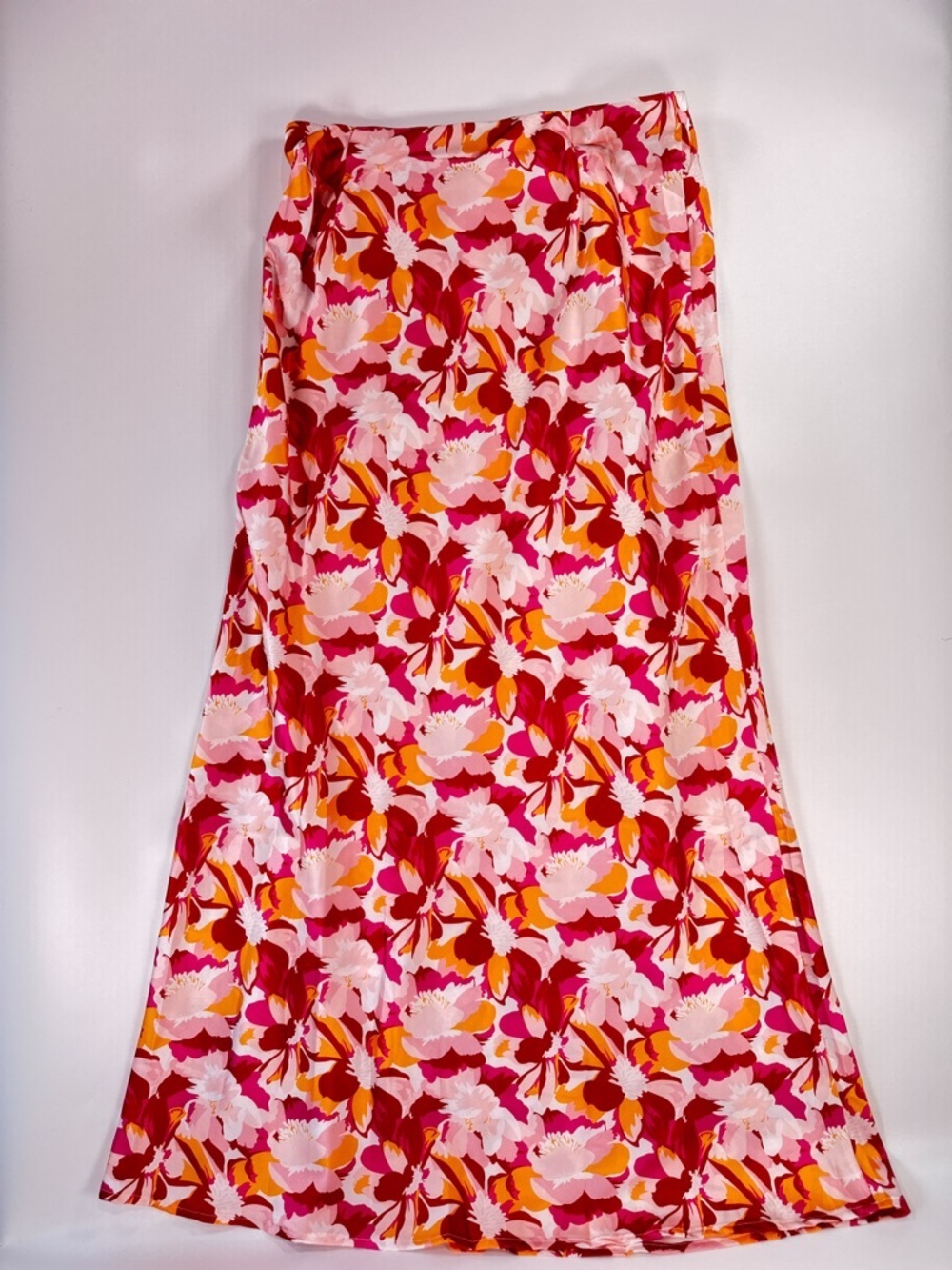 12th Tribe Floral Halter Set in Pink, Red & Orange - Picture 9 of 14